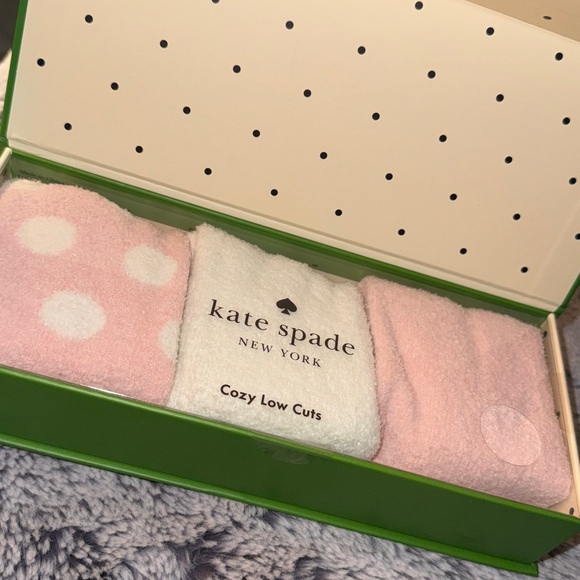 kate spade Accessories - KATE SPADE Pink and White Cozy Low Cut Socks